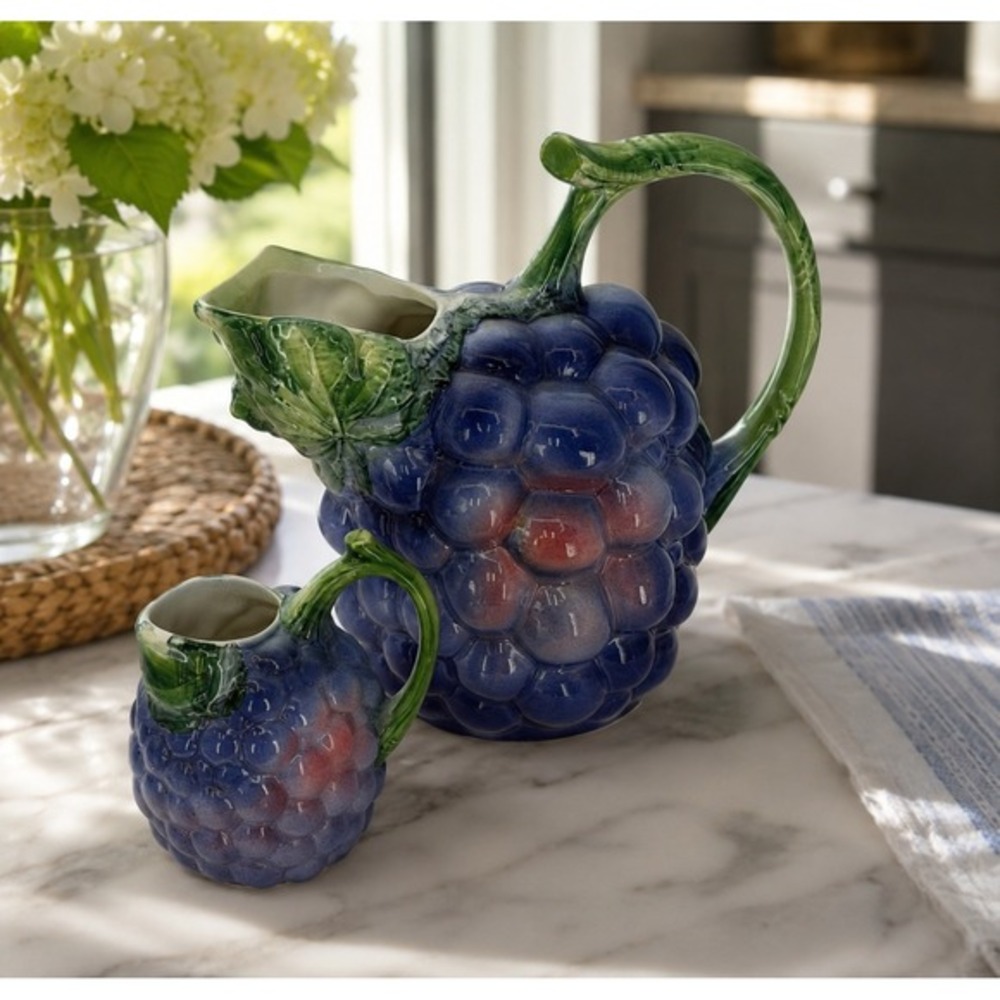Vintage Italian Ceramic Grape Pitcher and Creamer Set Purple Figural Retro 96-03